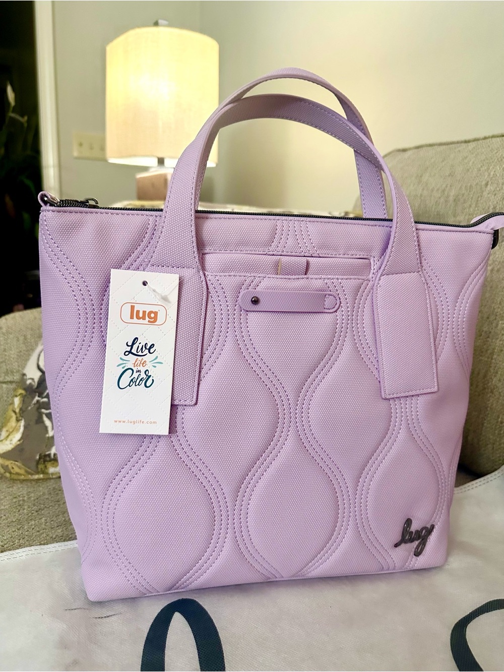 lug Alto Matte Luxe Sugar Plum Quilted Convertible Tote Crossbody NWT $119 MSRP - Picture 16 of 16